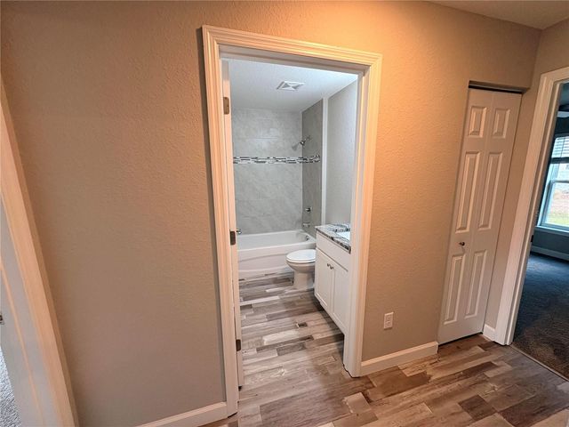 15705 SW 19TH AVENUE ROAD, Ocala, FL 34473