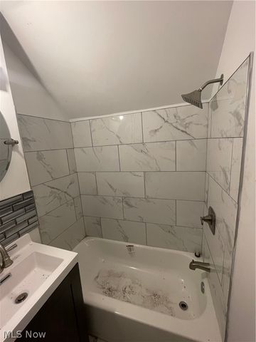 16624 Endora Road, Cleveland, OH 44112