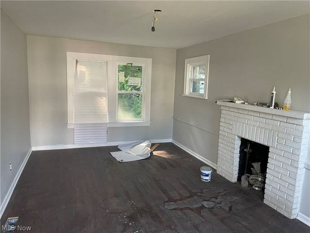 16624 Endora Road, Cleveland, OH 44112