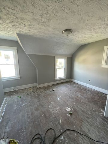 16624 Endora Road, Cleveland, OH 44112