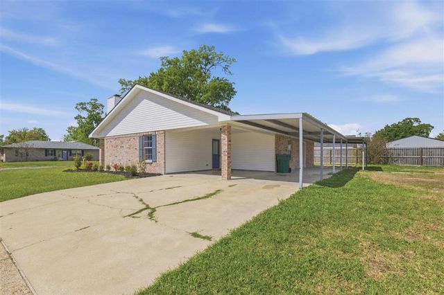 1700 Myrtle Street, Westlake, LA 70669