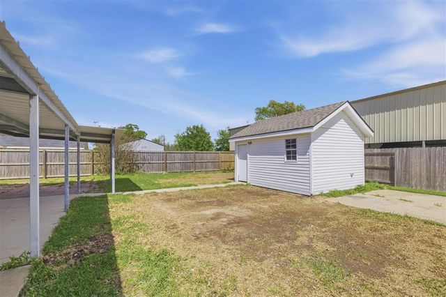 1700 Myrtle Street, Westlake, LA 70669