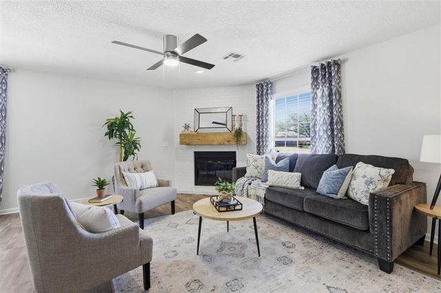 1700 Myrtle Street, Westlake, LA 70669