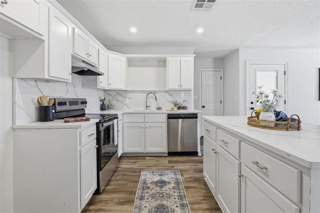 1700 Myrtle Street, Westlake, LA 70669