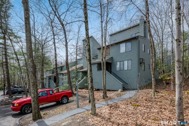332 Ledge Drive 332, Torrington, CT 06790