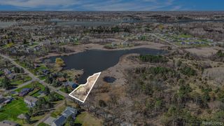 01 BUTCHER Road, Fenton, MI 48430