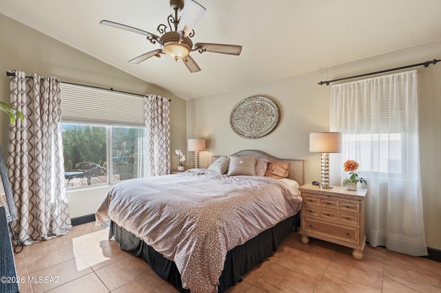 5370 W Arid Canyon Drive, Marana, AZ 85658