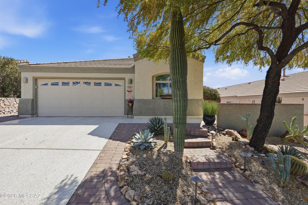 5370 W Arid Canyon Drive, Marana, AZ 85658