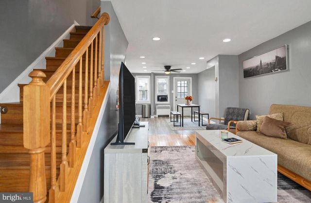 1217 HAVERHILL RD, Baltimore, MD 21229