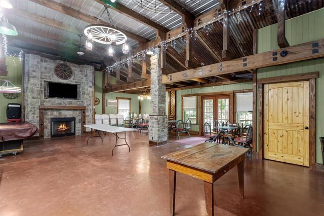 130 Farm Market 256 N, Woodville, TX 75979