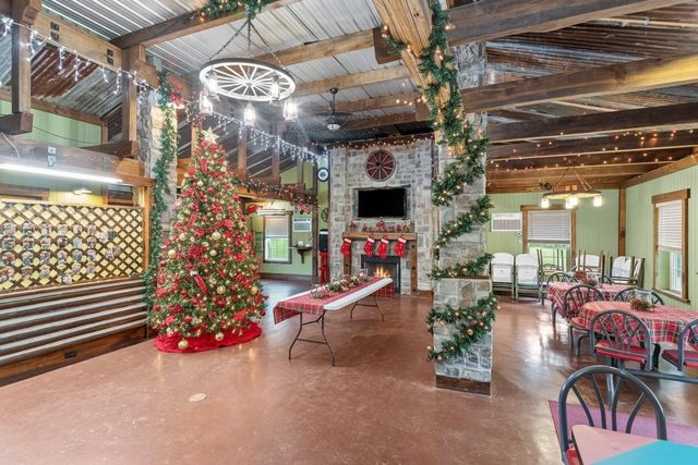 130 Farm Market 256 N, Woodville, TX 75979