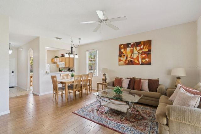 2205 CALABRIA AVENUE, Davenport, FL 33897