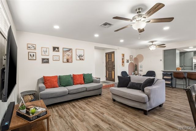 2434 Camino Del Rio, Bullhead City, AZ 86442