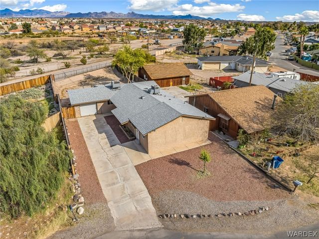 2434 Camino Del Rio, Bullhead City, AZ 86442