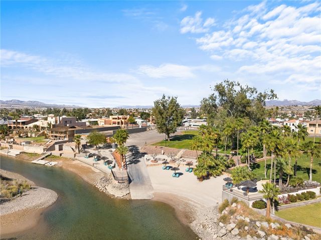 2434 Camino Del Rio, Bullhead City, AZ 86442