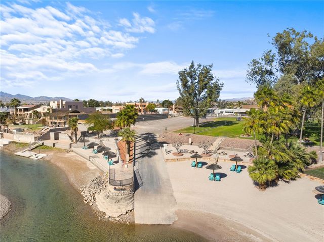 2434 Camino Del Rio, Bullhead City, AZ 86442