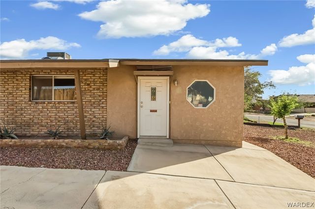 2434 Camino Del Rio, Bullhead City, AZ 86442
