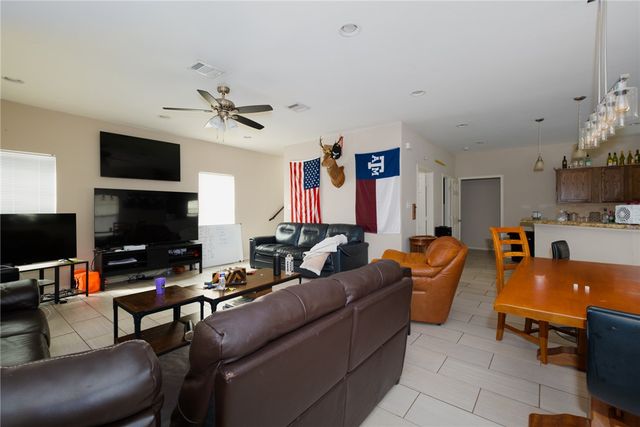 813 Welsh Avenue, College Station, TX 77840