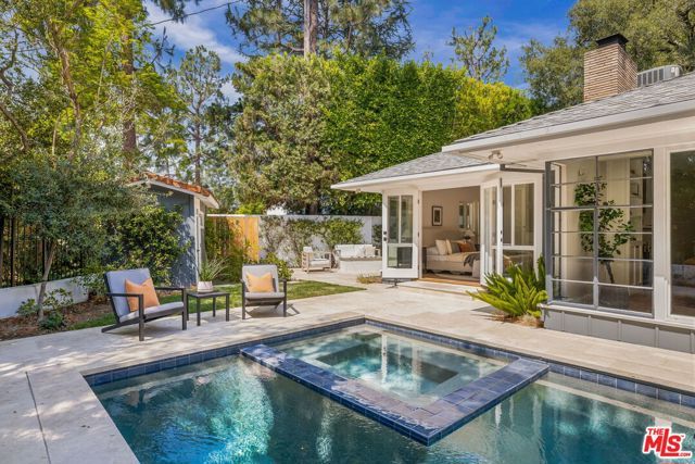 11349 Canton Drive, Studio City (los Angeles), CA 91604