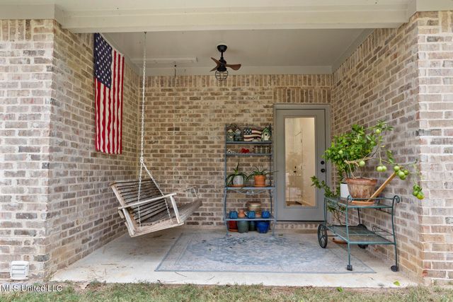 842 Long Leaf Circle, Brandon, MS 39042