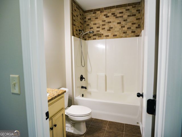 151 Rockhouse Ridge, Senoia, GA 30276