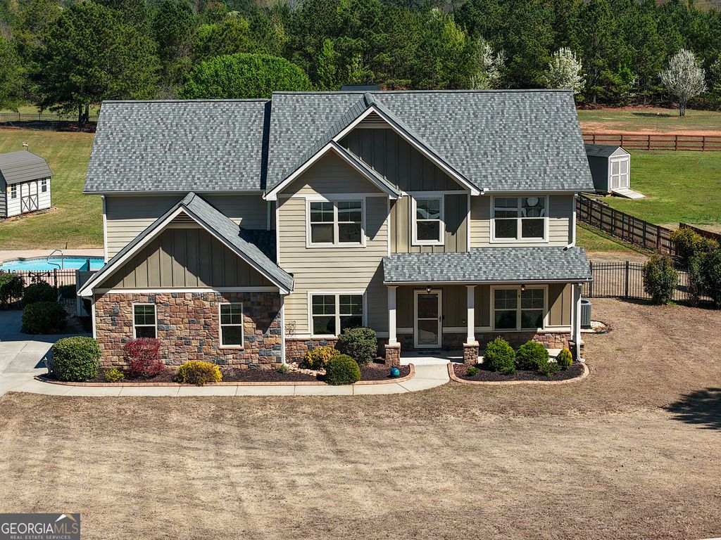 151 Rockhouse Ridge, Senoia, GA 30276