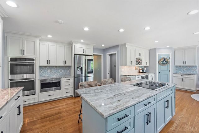183 Congress Run Road, Wyoming, OH 45215