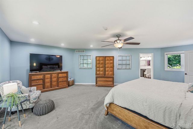 183 Congress Run Road, Wyoming, OH 45215