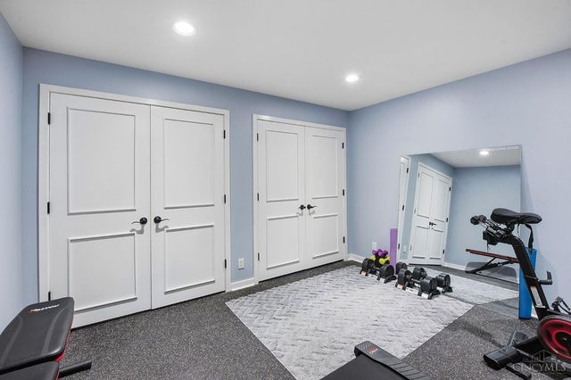 183 Congress Run Road, Wyoming, OH 45215