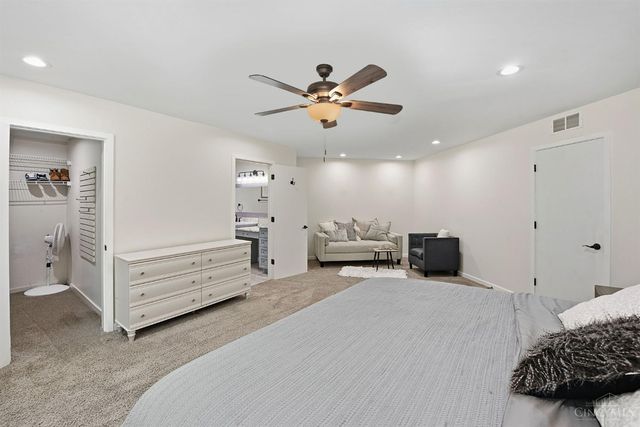 183 Congress Run Road, Wyoming, OH 45215
