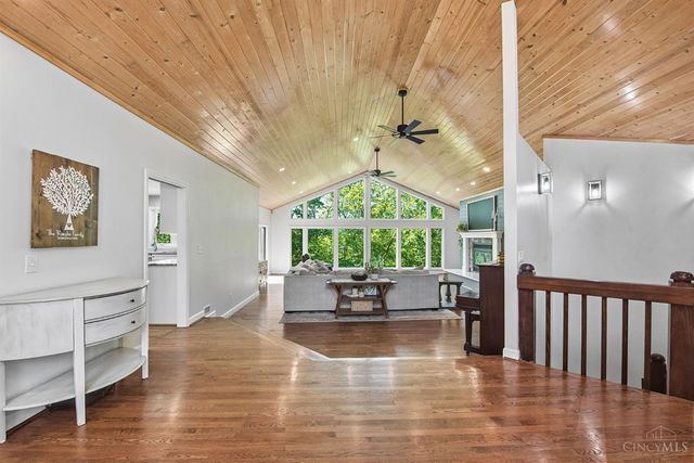 183 Congress Run Road, Wyoming, OH 45215