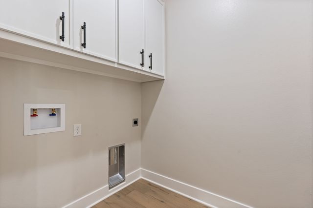 335 Perdanales Drive, Bullard, TX 75757