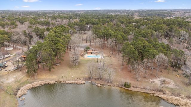 335 Perdanales Drive, Bullard, TX 75757