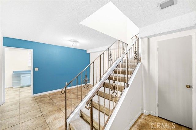 10126 Reseda 121, Northridge (los Angeles), CA 91324