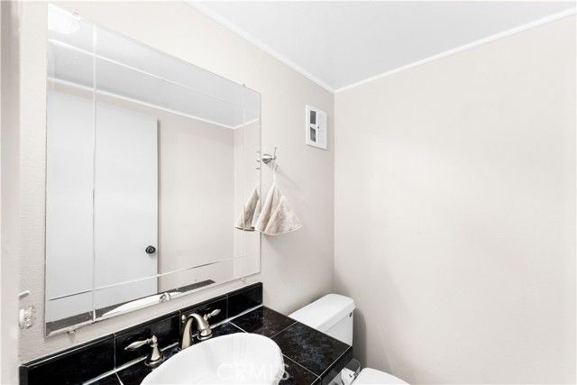 10126 Reseda 121, Northridge (los Angeles), CA 91324