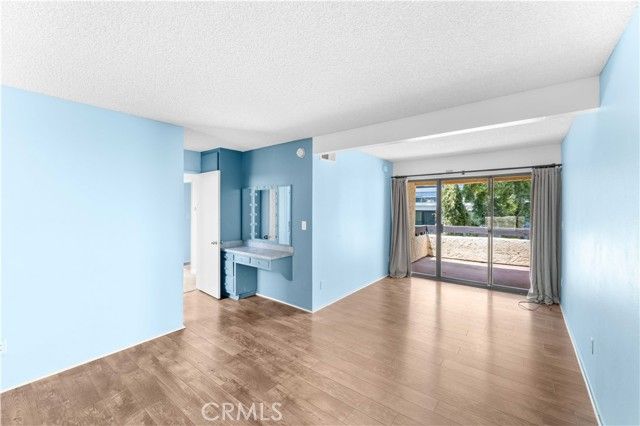 10126 Reseda 121, Northridge (los Angeles), CA 91324