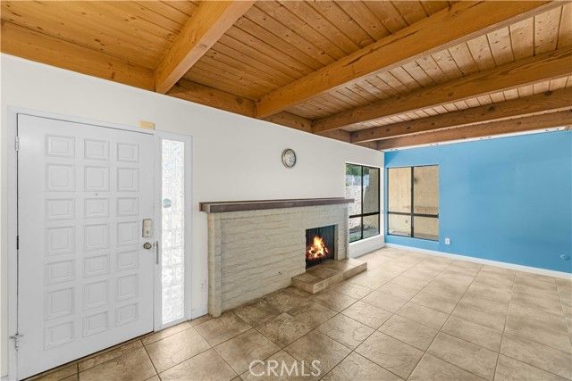 10126 Reseda 121, Northridge (los Angeles), CA 91324