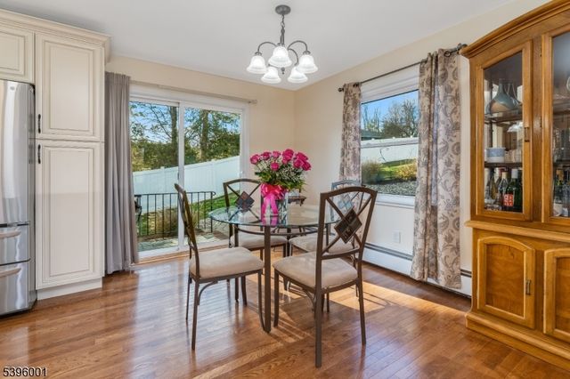 417 Mountain Rd, Readington Twp., NJ 08833