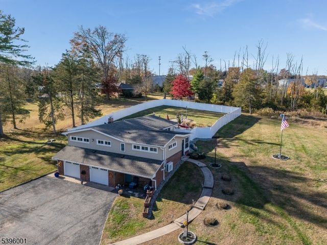 417 Mountain Rd, Readington Twp., NJ 08833