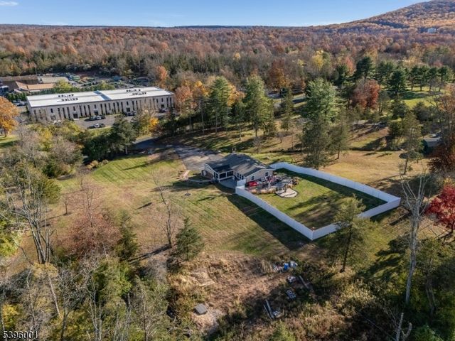 417 Mountain Rd, Readington Twp., NJ 08833