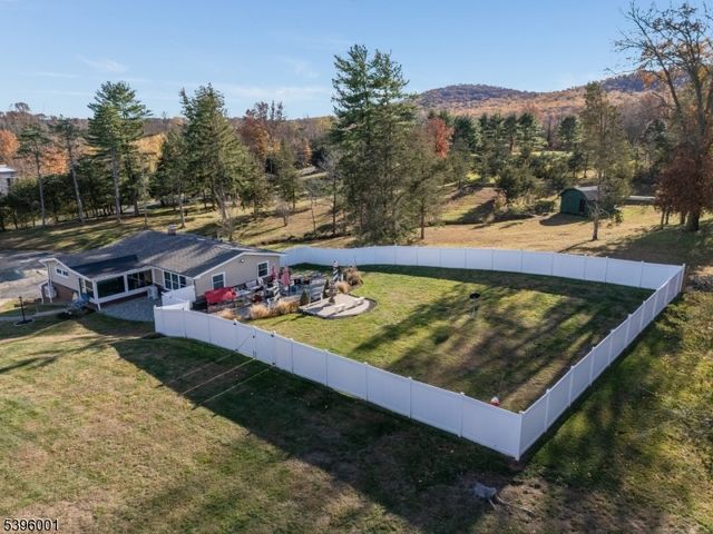 417 Mountain Rd, Readington Twp., NJ 08833