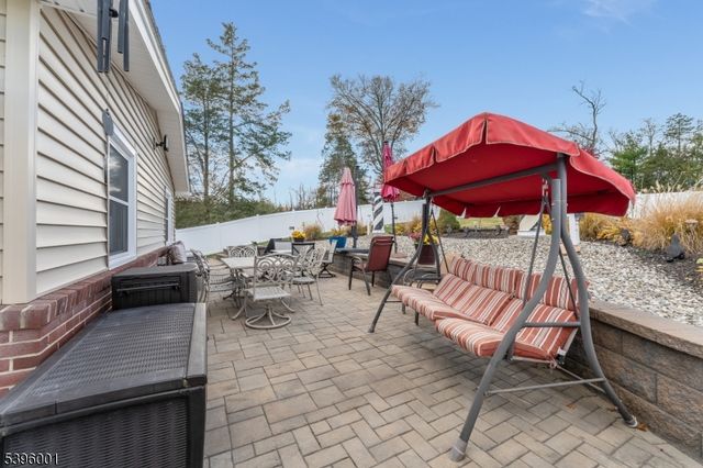 417 Mountain Rd, Readington Twp., NJ 08833