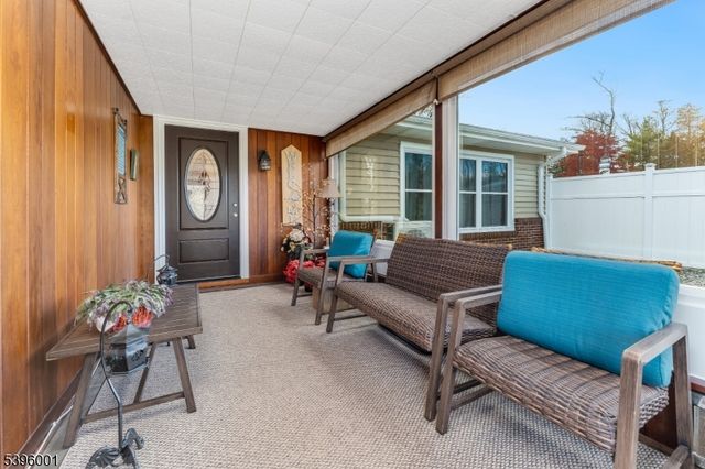 417 Mountain Rd, Readington Twp., NJ 08833