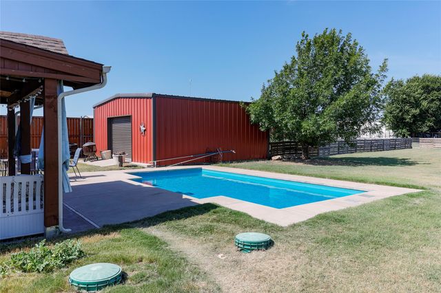 398 County Road 4841, Haslet, TX 76052