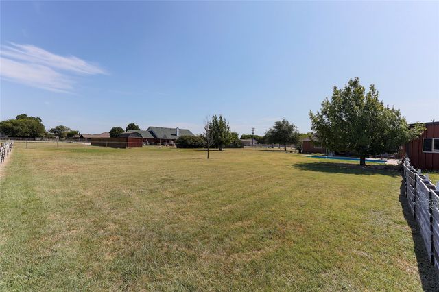 398 County Road 4841, Haslet, TX 76052