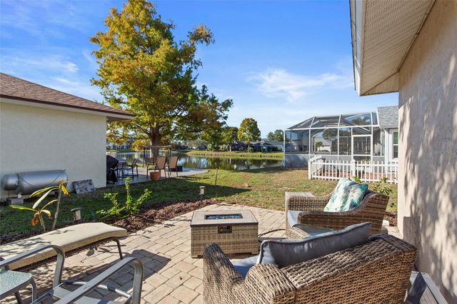 3110 57TH AVENUE CIRCLE E, Bradenton, FL 34203