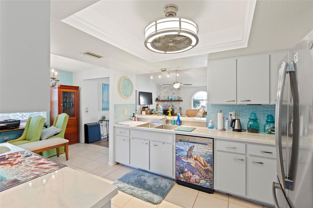 Image 11 of property listing at 3110 57TH AVENUE CIRCLE E, Bradenton, FL 34203
