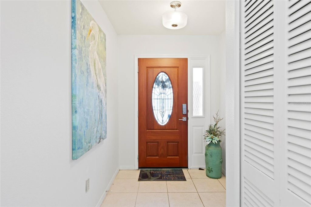 Image 3 of property listing at 3110 57TH AVENUE CIRCLE E, Bradenton, FL 34203