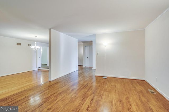 7220 VISTAS LN, Mclean, VA 22101