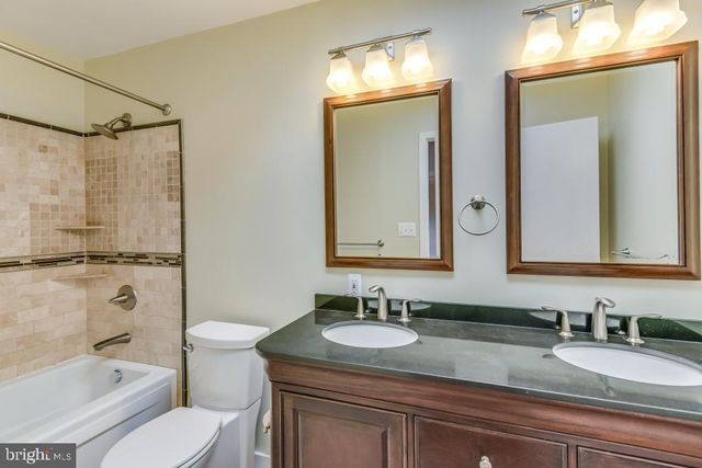 7220 VISTAS LN, Mclean, VA 22101
